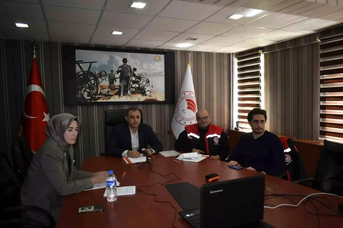 bitkisel uretim icin degerlendirme toplantisi yapildi 8MmdKlun