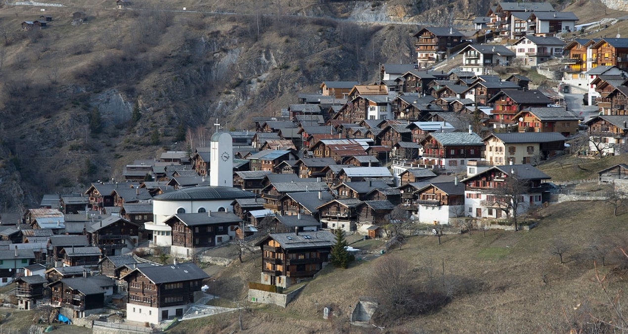 bu koye tasinana 12 milyon tl veriliyor WbfEhG6u