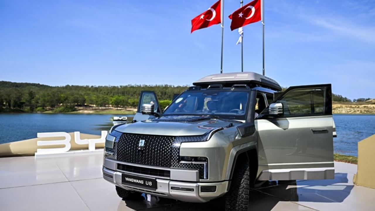 byd turkiye yangwang u8 ve u9 modellerini bayilerle bulusturacak x619srXw