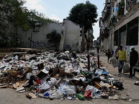 Küba’da Kriz Derinleşiyor