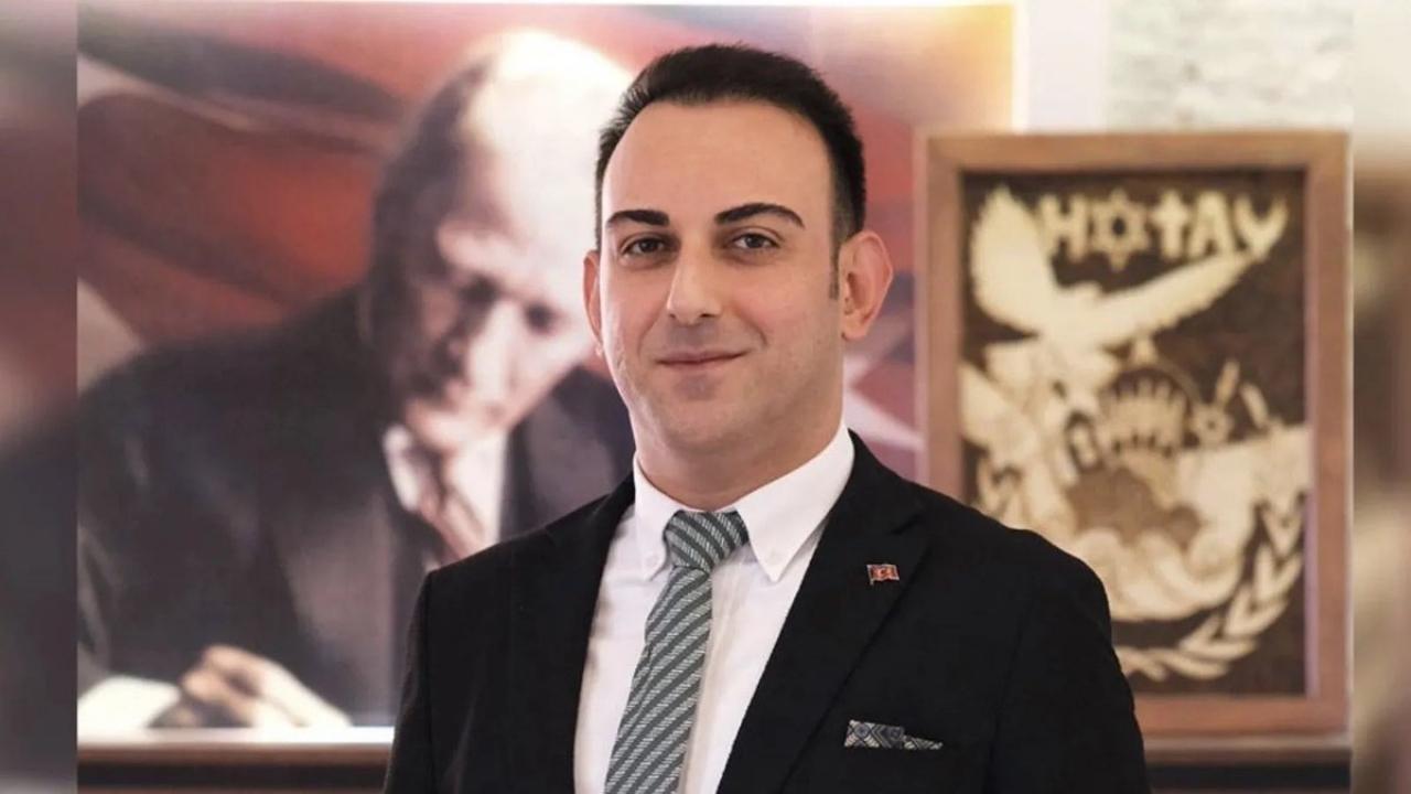 Bir belediye baskani daha yeni partiye gecti chpden istifa etti ndWObYLW